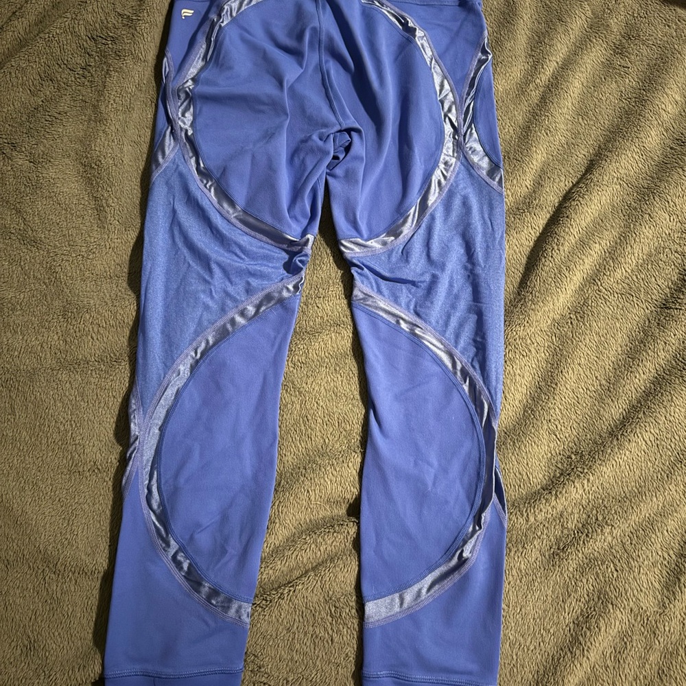 Fabletics Legging - image 2
